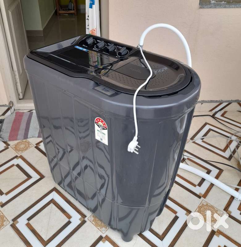 7kg Whirlpool semi-automatic top load,grey Washing machine