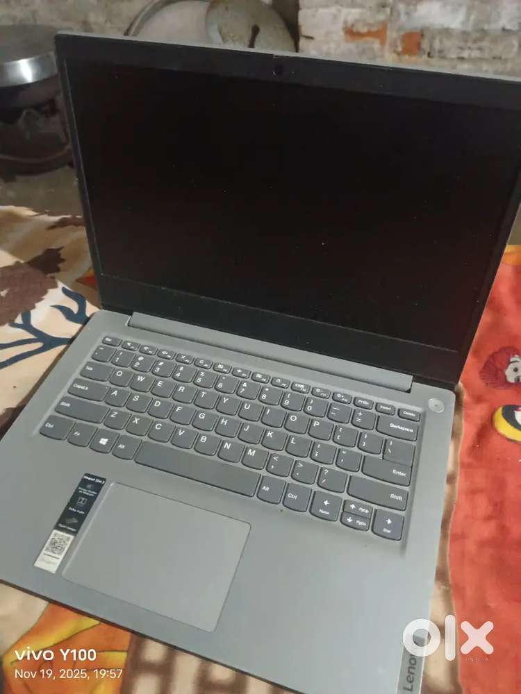 Lenovo celeron dual core 512 gb storage 8gb ram