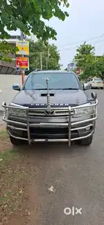 Toyota Fortuner, 2011