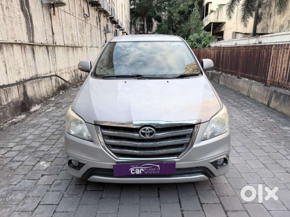 Toyota Innova 2.5 V 8 STR, 2014, Diesel