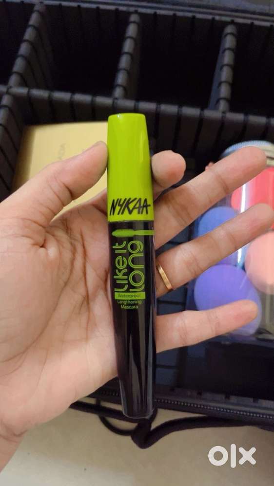 All brnds makeup available upto 70% off