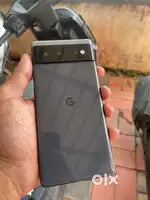 Pixel 6a         Neet and clean set, with orginal charger