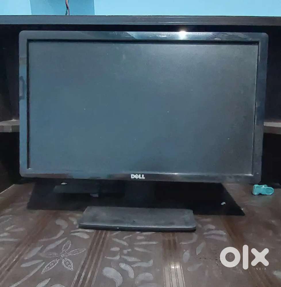 Desktop along with Table