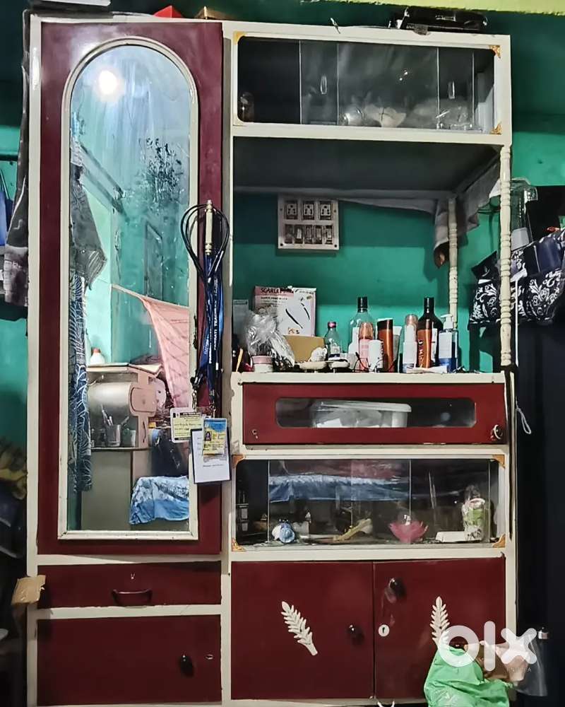 Iron Almirah with Mirror & Storage Cabinet – Good Condition