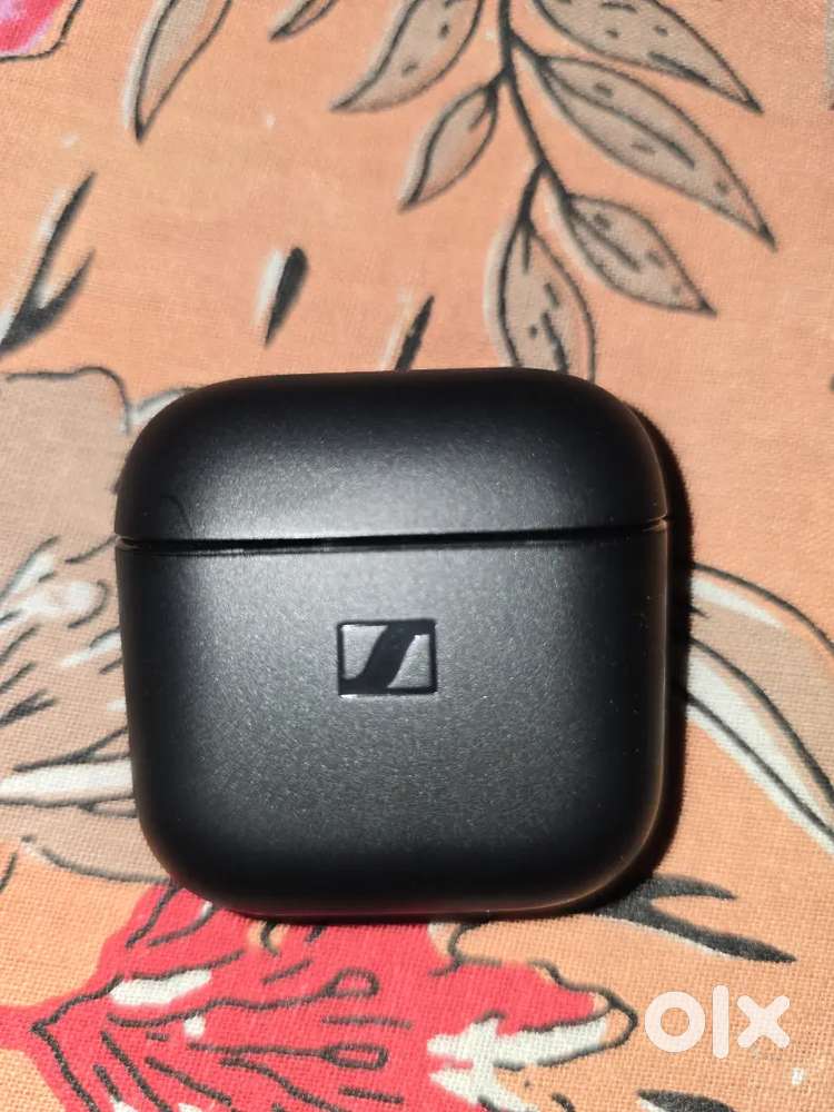 Sennheiser Accentum Earbuds black - top condition(unused)