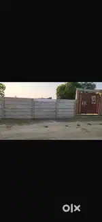 4 side cemented chahuddi h gate bi laga h