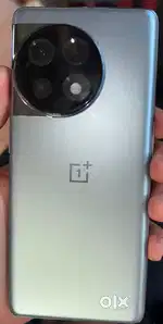 11R 8/128.