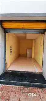 Shop/gala for sale
