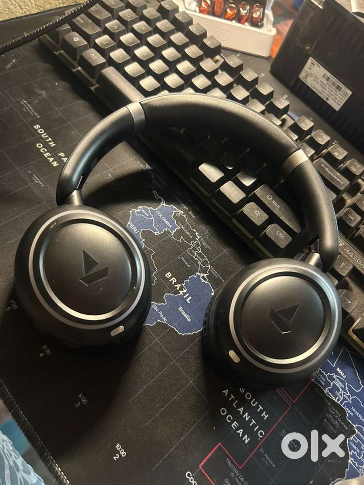 Original boAt Rockerz 480 wireless with RGB light, 60 hrs playback