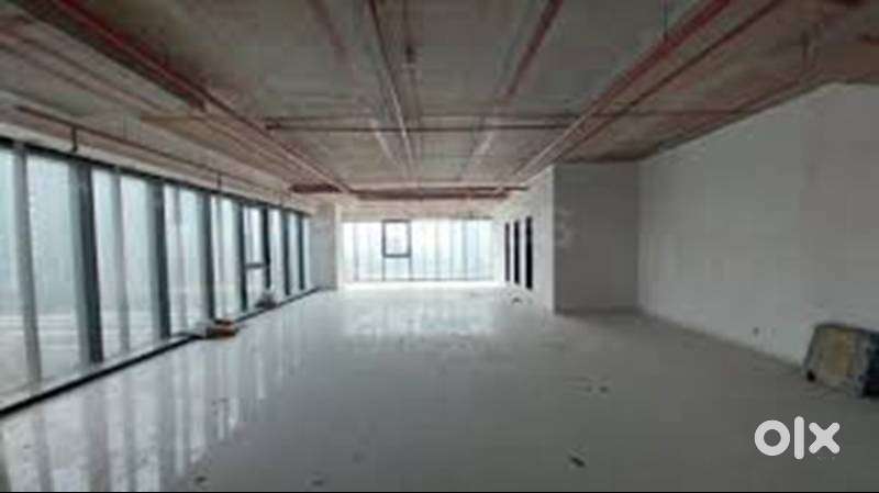 On road raw space for commercial use