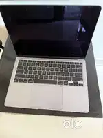 MacBook Air M1, 8GB 256GB for sale in mint condition