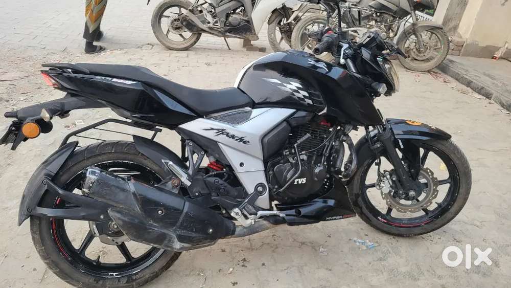 Tvs Apache rtr 160 4v (2019)