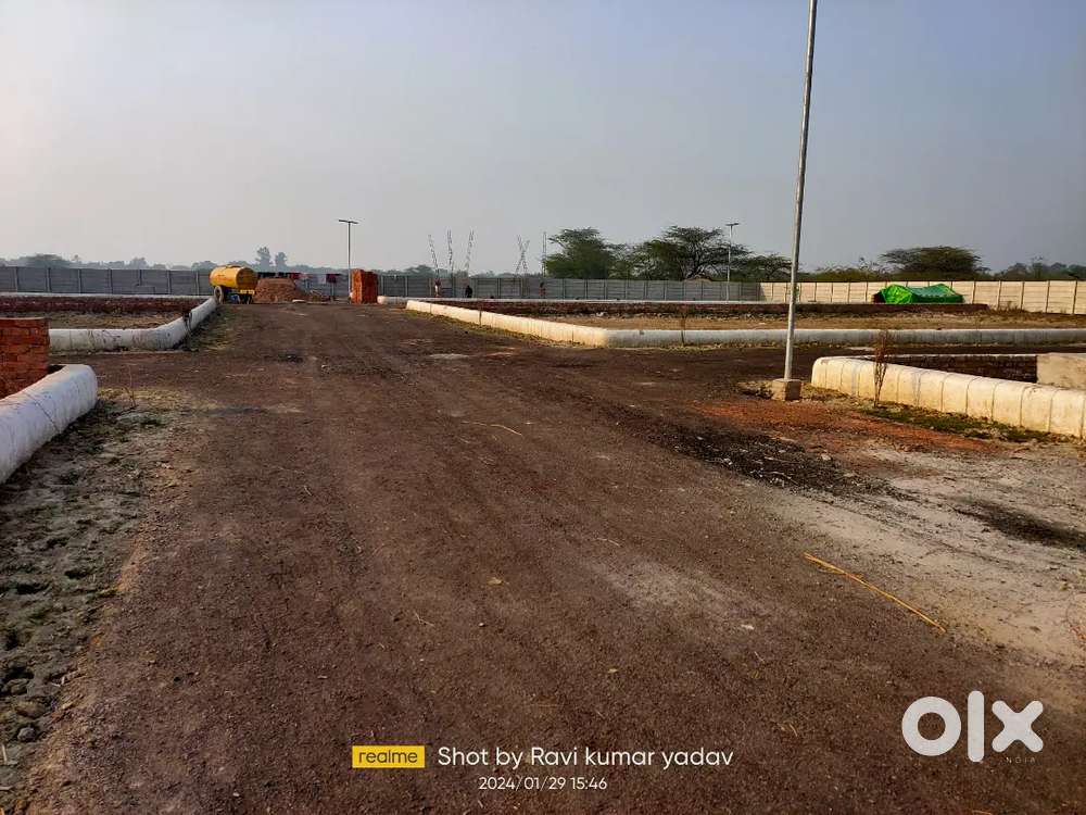 पूर्वांचल वासियों को निवेश करने के लिए जिला पंचायत से नक्शा पाश जमीन