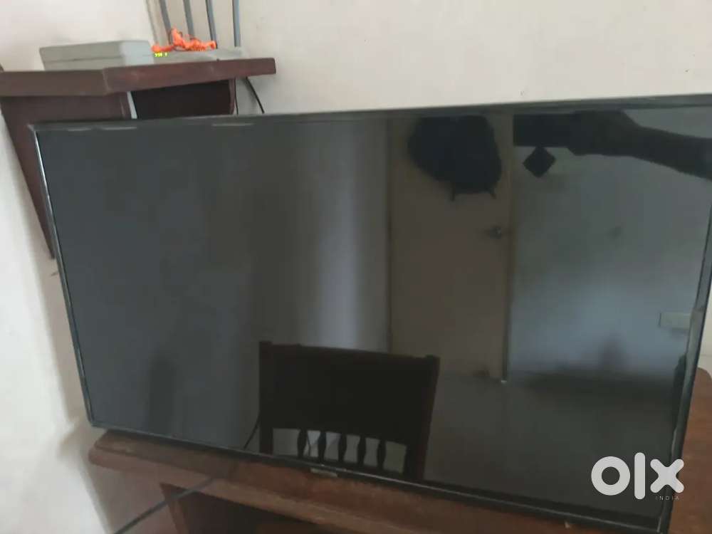 Samsung led tv 43 inches series 7 4k uhd  2019