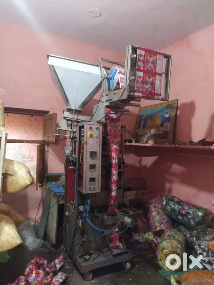 All type pouch packing machine