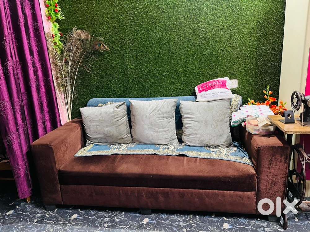 Fully Furnished Sofa Set