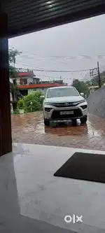 Toyota Urban Cruiser Hyryder 2025 Petrol 4825 Km Driven