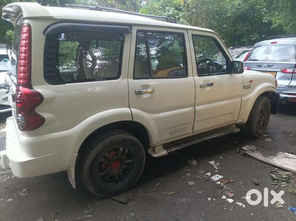 Mahindra Scorpio Classic 2013