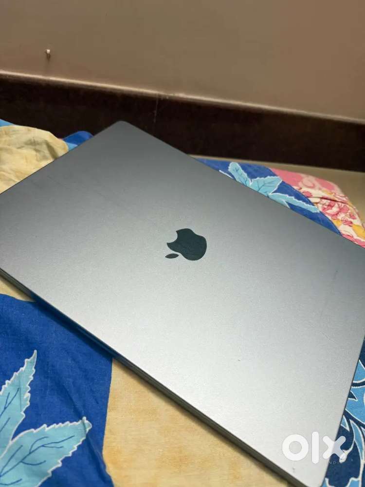 MacBook pro 16inch