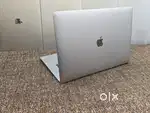 Apple Macbook Pro  i7/16/256gb/5.5gb GFX 15inch Retina Touchbar
