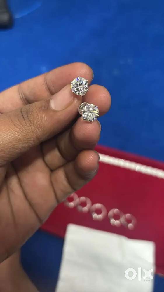 9k 18k Gold Diamond Studs