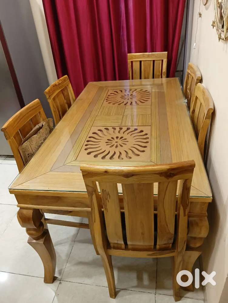 Dining table