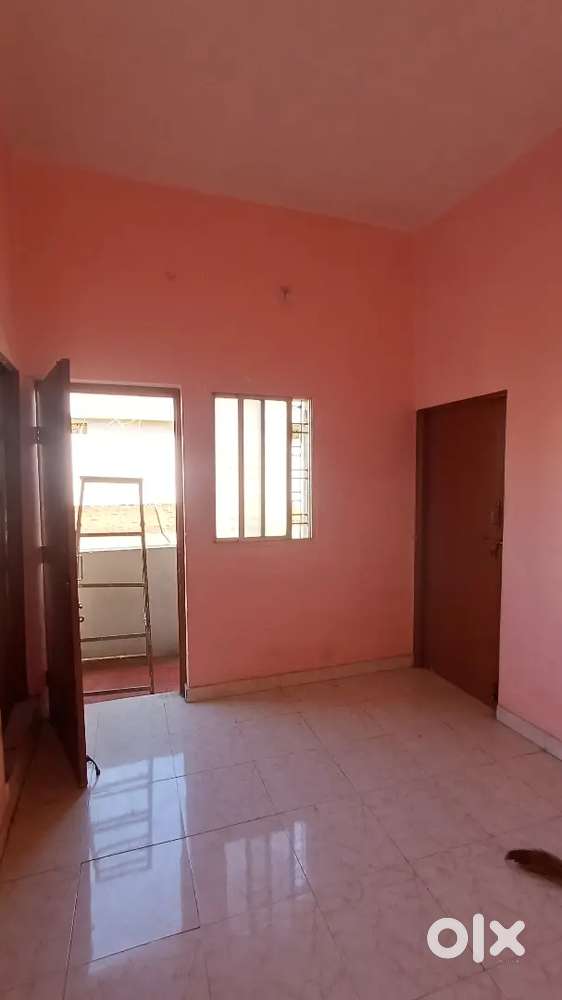 1 Rooms, Common Washroom