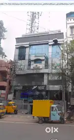 ground floor commercial space for rent in prime area
