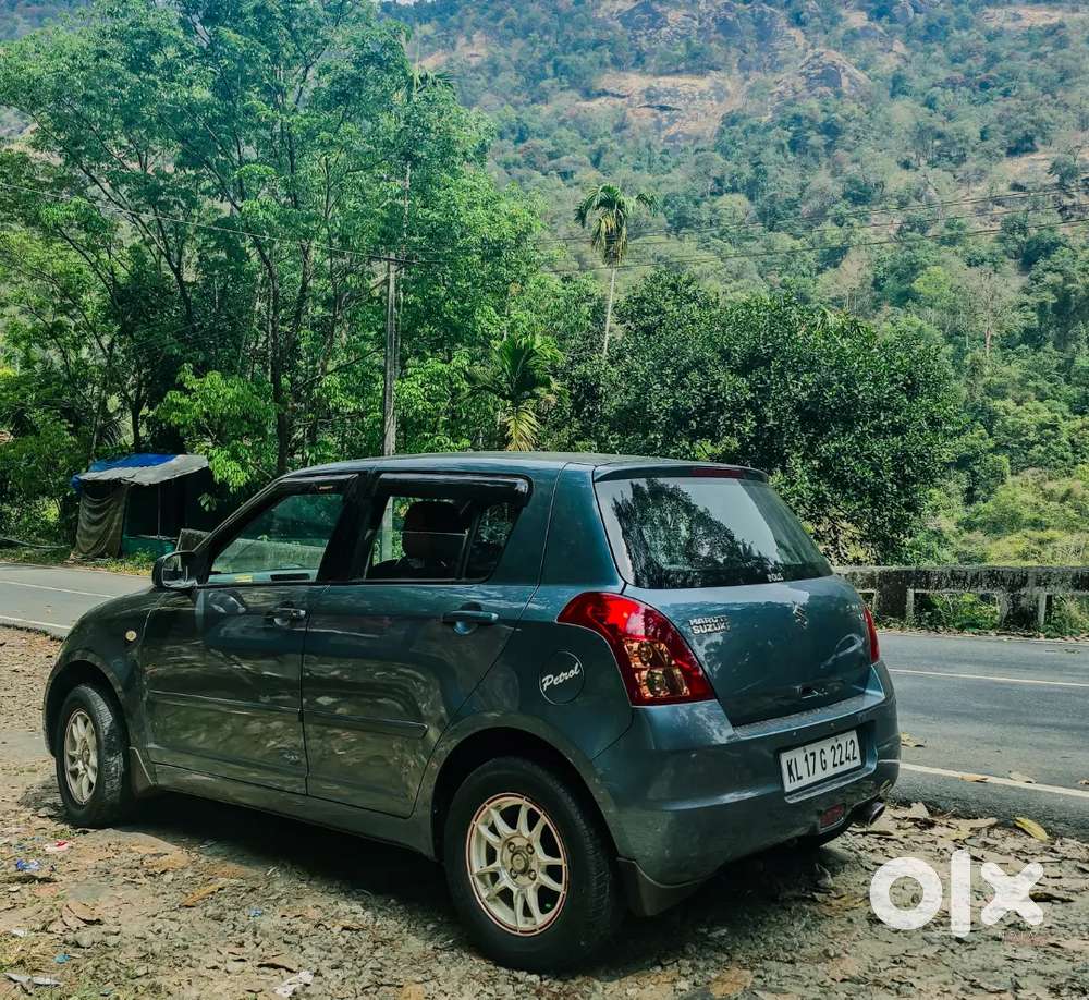 Maruti Suzuki Swift 2010 Petrol Well Maintained