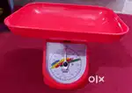 Multipurpose kitchen weighing scale 5kg capacity.