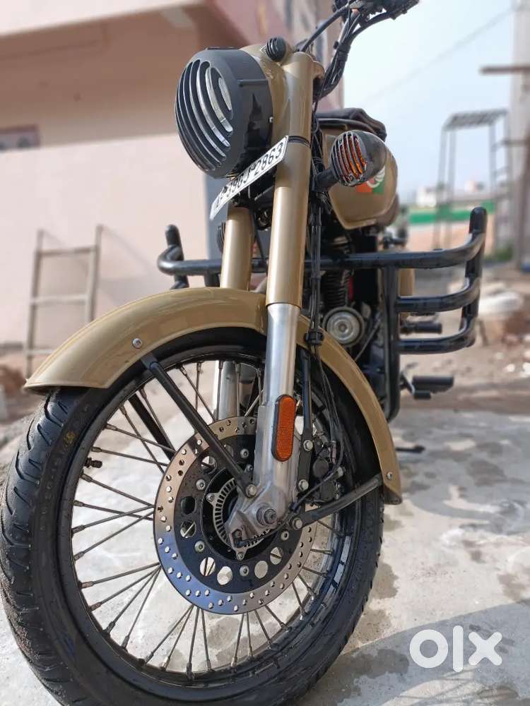 పుల్ కండీషన్ మొత్తం షోరూం ట్రేక్