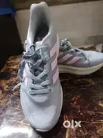 Shoes  6 number