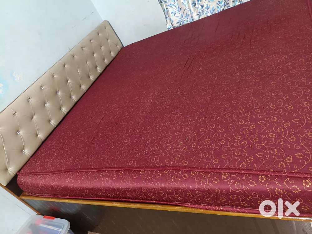 Double bed mattress