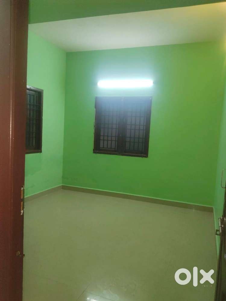 COMM SPACE(OFFICE AND GODOWN) FOR RENT RADIAL ROAD NEAR KAMATCHI HOSP
