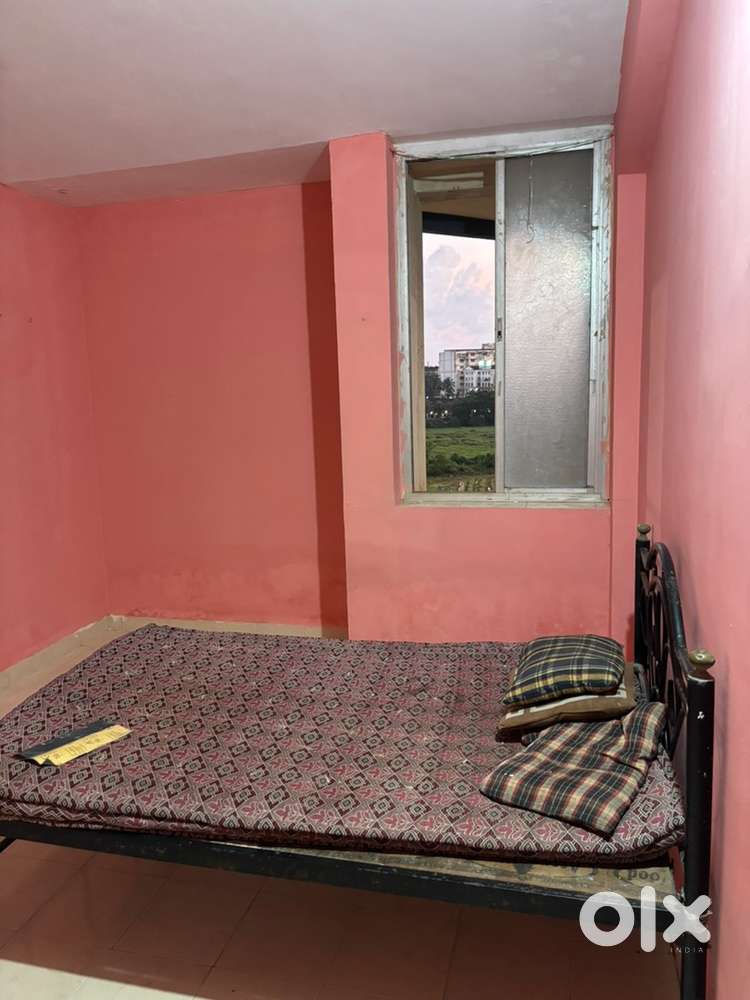 Spacious two rooms with washroom for rent .Ideal for bachers