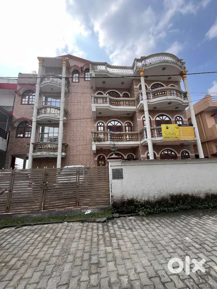 Kothi available in canal Road Dehradun near by bala sundri mandir