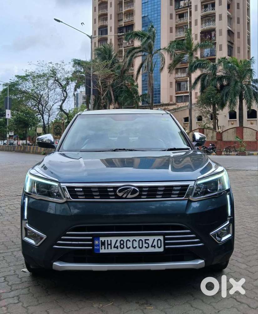 Mahindra XUV300 1.2 W8 (O) AMT Dual Tone Petrol, 2021, Petrol