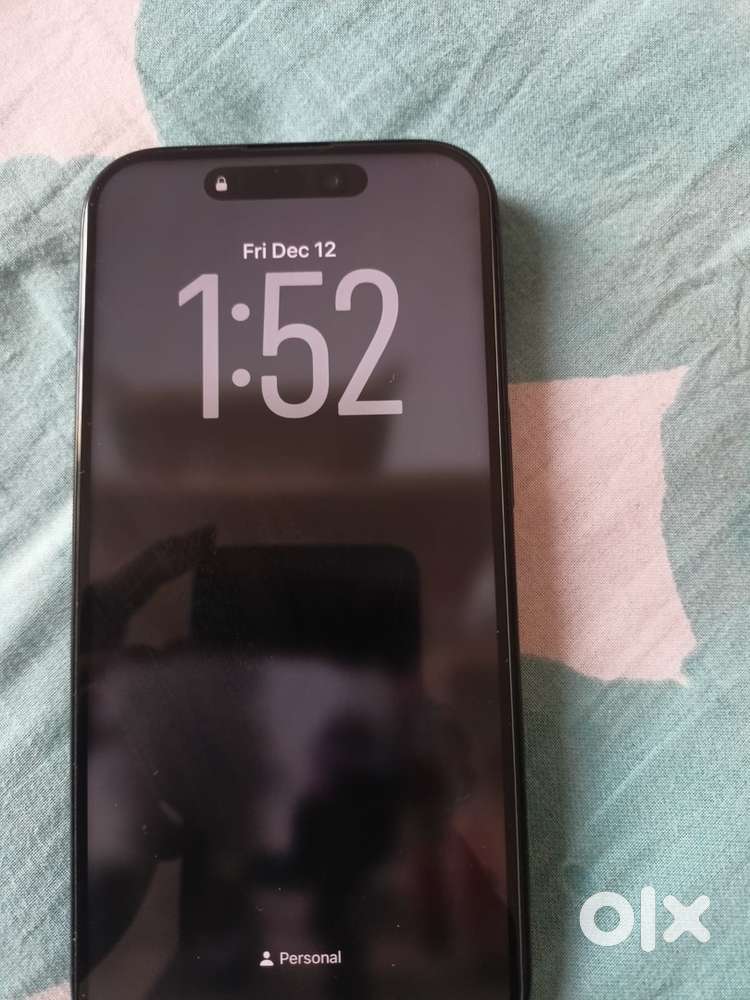 Iphone 16 pro brand new only 20 days old