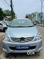 Toyota Innova 2.5 V 7 STR, 2010, Diesel