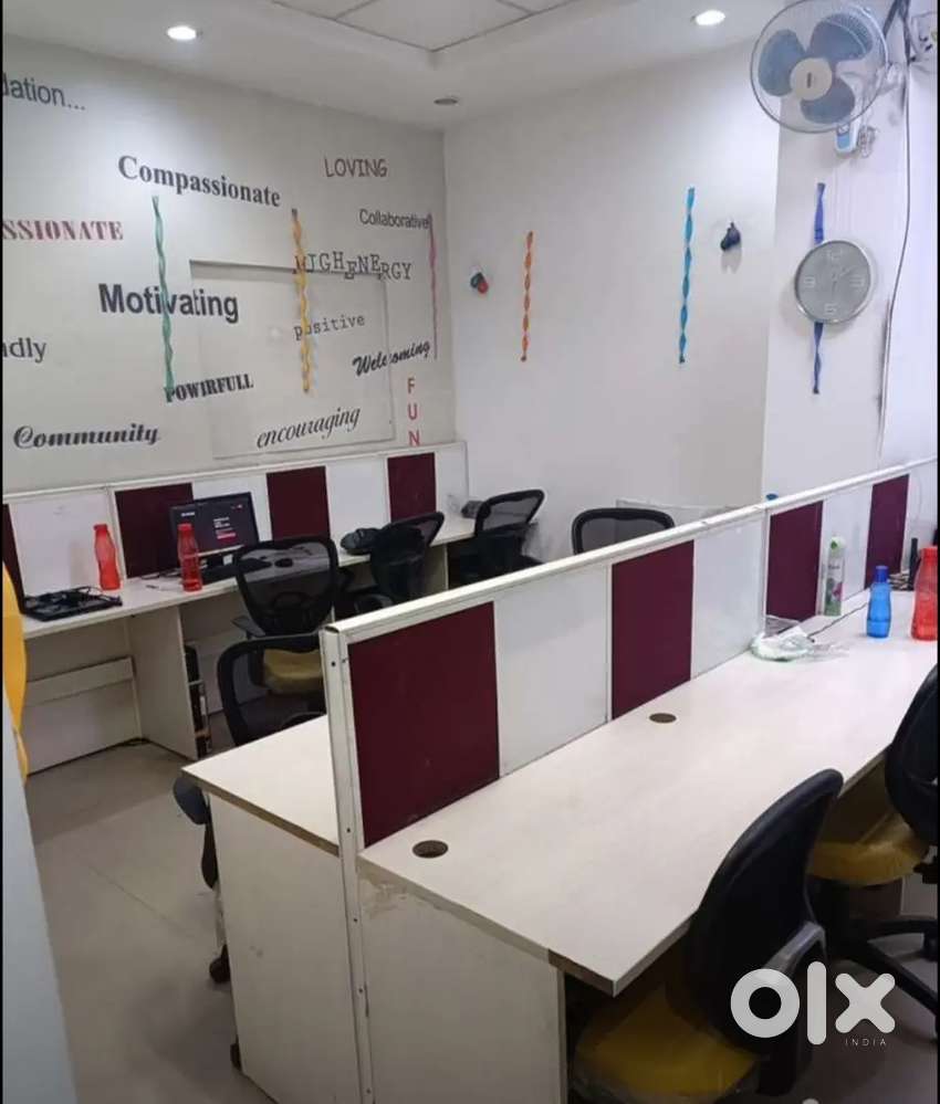I cabin 10 workstation Fully furnished