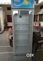 HAIER 425 LTR VISI COOLER/ COLD DRINK COOLER FOR SALE.
