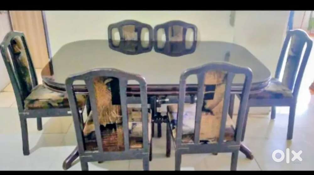 Dining table
