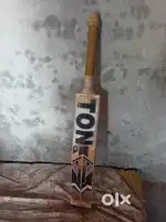 TON LEATHER BAT