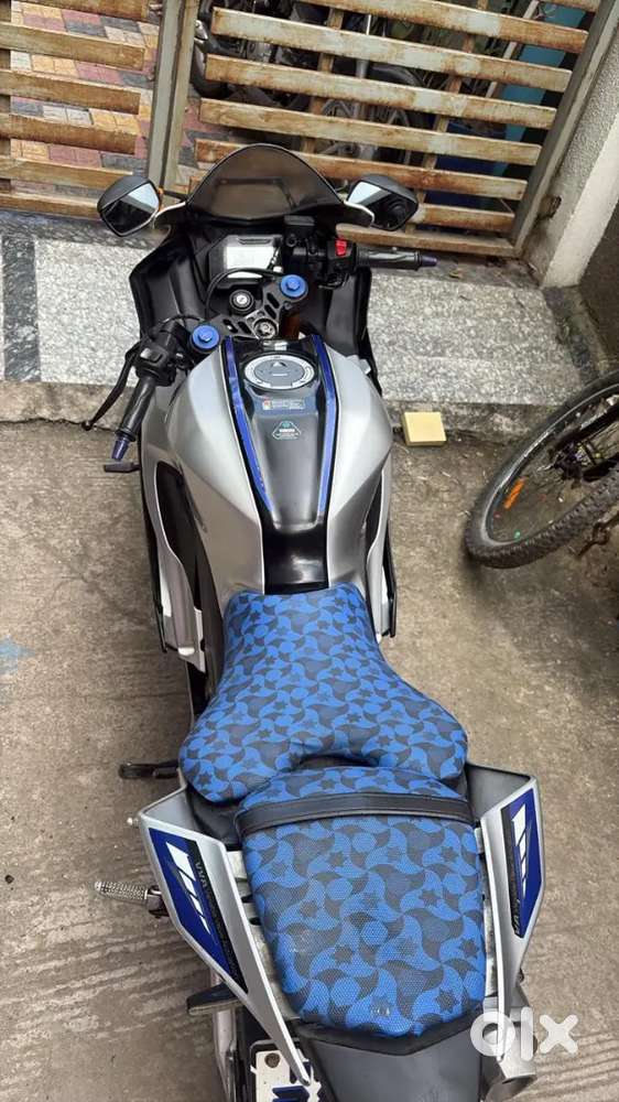 R15M top model in bike is in good condition