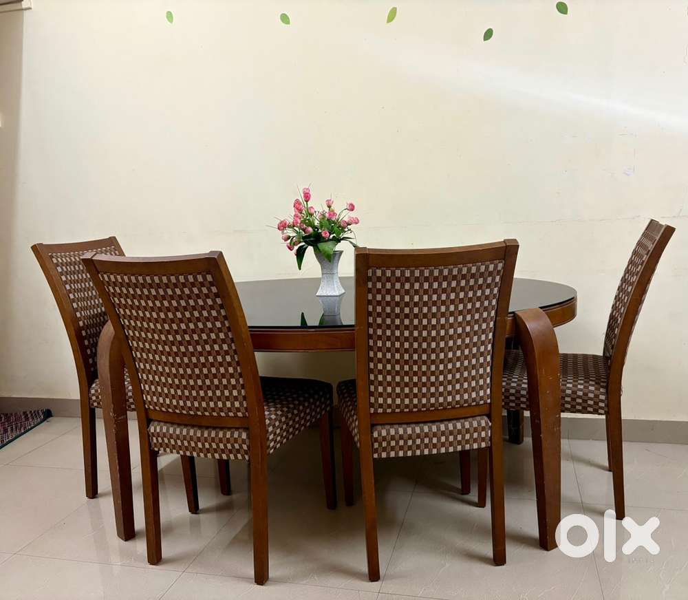 Wooden premium Dining Table