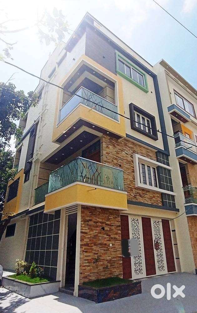 CORNER BDA 37x20- 740sft LUXURY 4BHK Triplex house+ LIFT @ Anjanapura