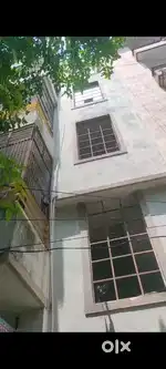 2 bhk flat main road se 100 mtr andar hukulganj chandra residency k ps