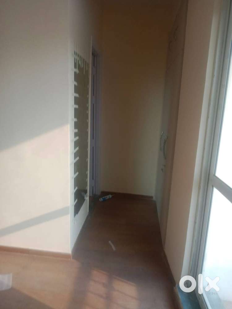 Flatmate Required – Jaypee Kensington Park Apartments (KPA), Sector