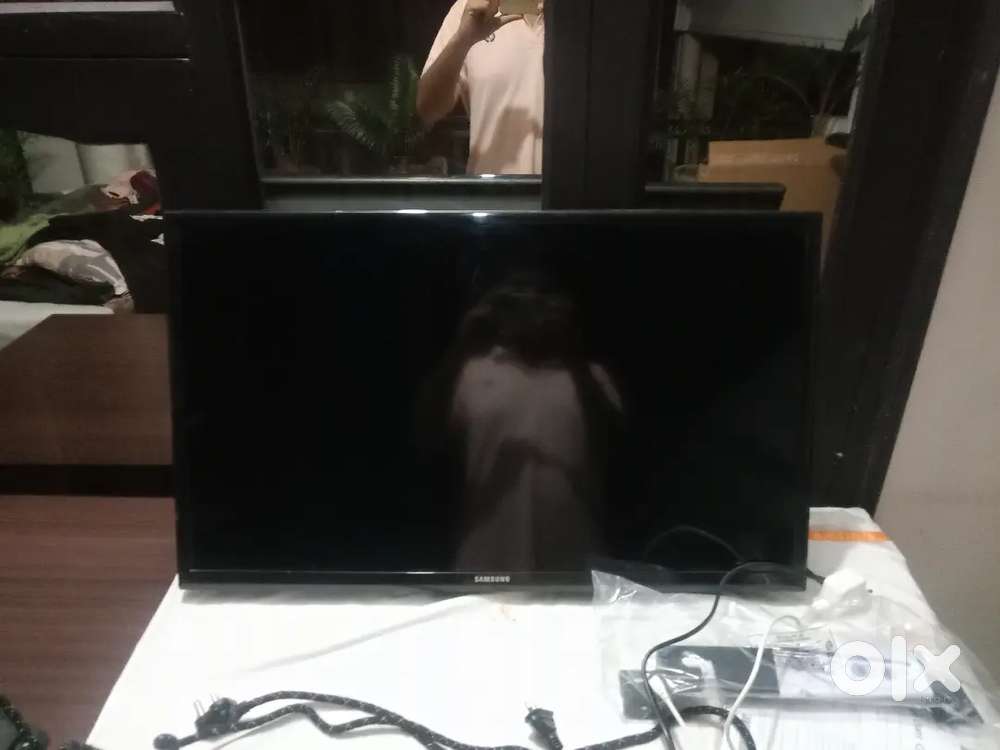 Original Samsung 32 inch non smart led second hand good condition