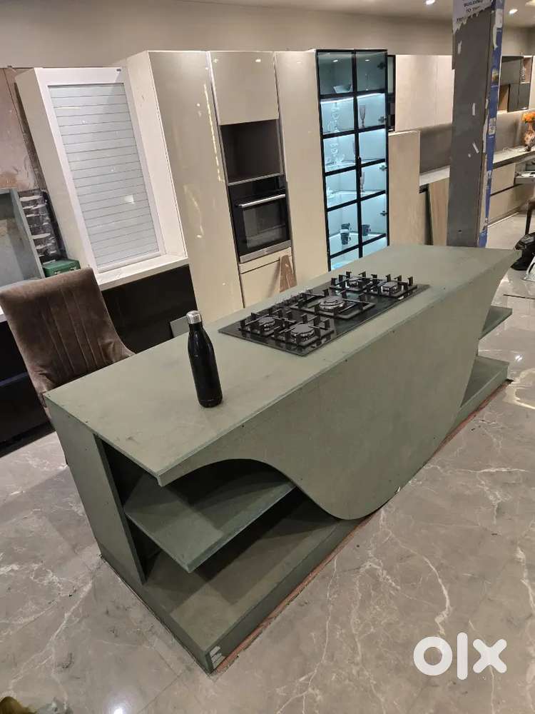 Tiles & stone fitting on wall & floor